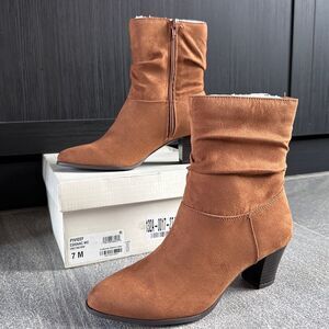 NWB Style & Co Piviee Cognac Slouch Bootie Faux Suede Ankle Boots Women's 7